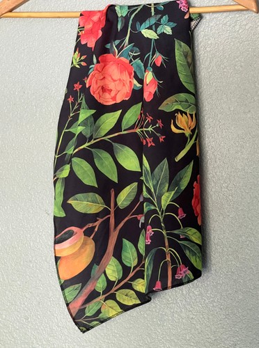 Lush knot wrap - reusable, fabric