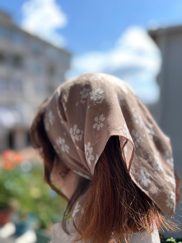 Taupe floral bandana - taupe,